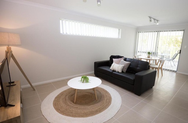 Parkview Suites Unit 23
