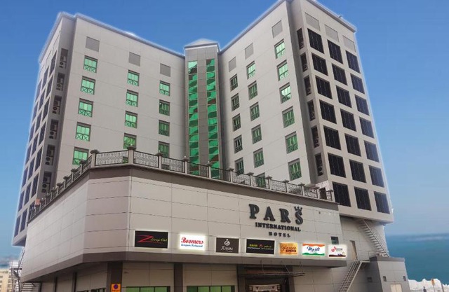 Pars International Hotel