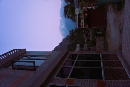 Parvati Hill View