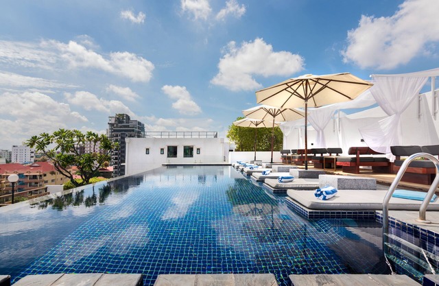 Patio Hotel & Urban Resort