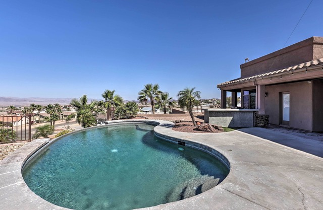 Patio + Lake Havasu View: Scenic Gated Retreat!