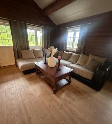 Peaceful cabin with secluded location