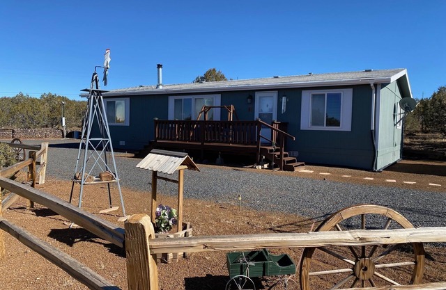 Peaceful, idyllic country getaway in Ash Fork, AZ
