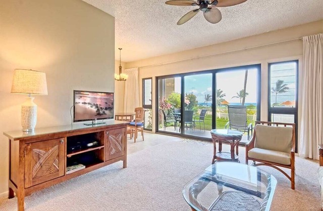 Peaceful Paradise! Spacious Condo, Full Kitchen, Wifi, Flat Screens-Kaha Lani 108