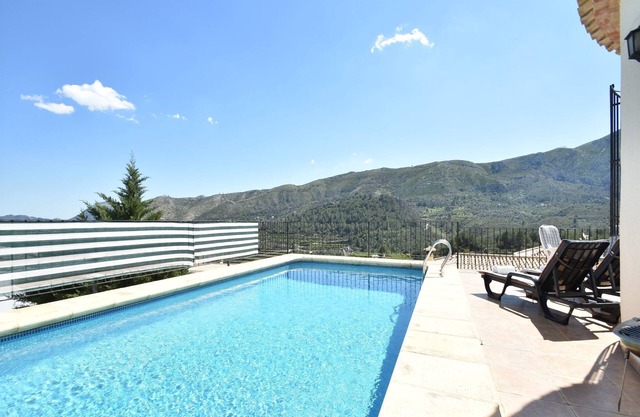 Peaceful Villa with Private Pool