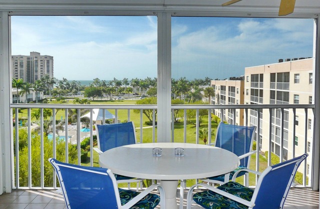 Peaceful, west-facing condo w/ hot tub, heated pool & brief walk to beach