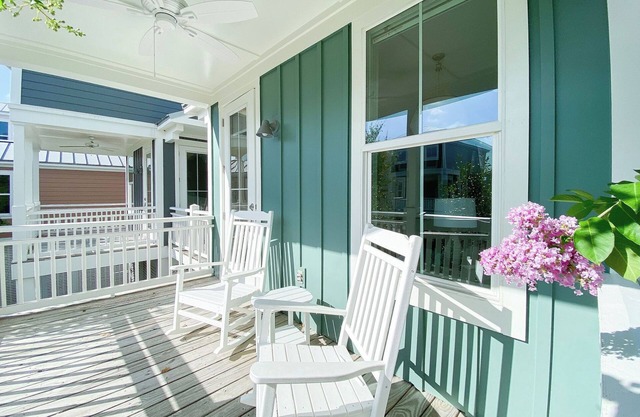 Pearl Haven Beach cottage nestled in Pass Christian on the Mississippi Gulf n