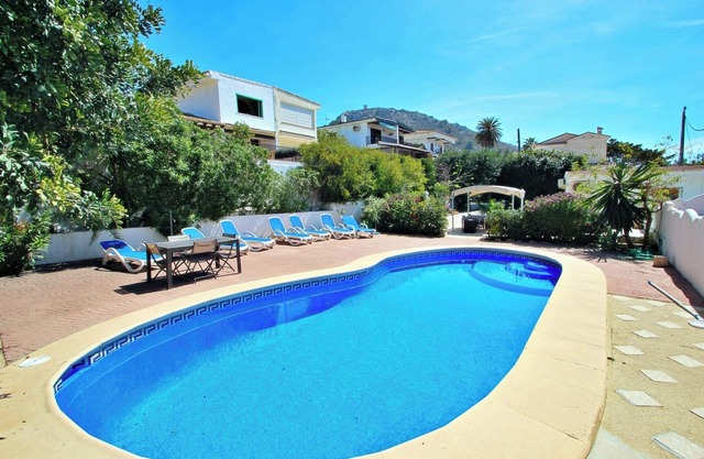 Pedro - two story holiday home villa in El Portet