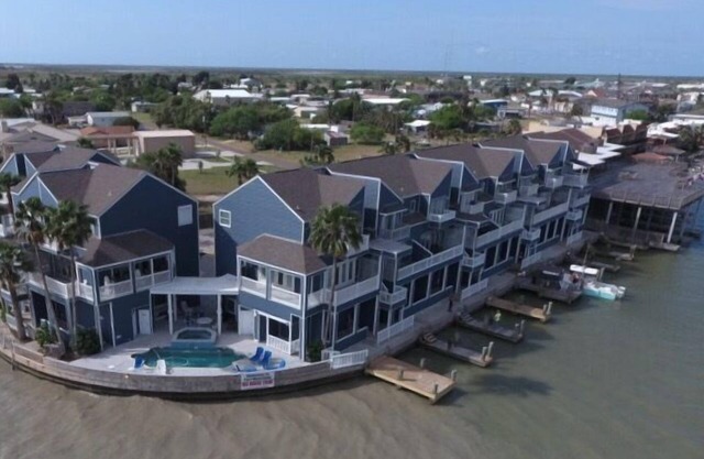 Pelican Point #2 -Great Complex! Great views! Cool off in the swimming Pool!