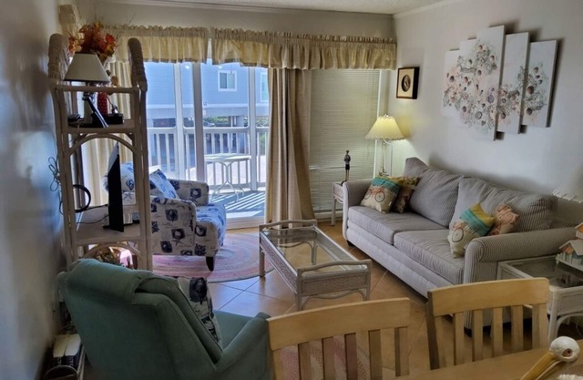 Pelicans Watch 110, Oceanview 3 Bedroom