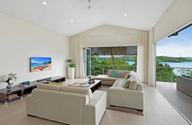 Peninsula 8