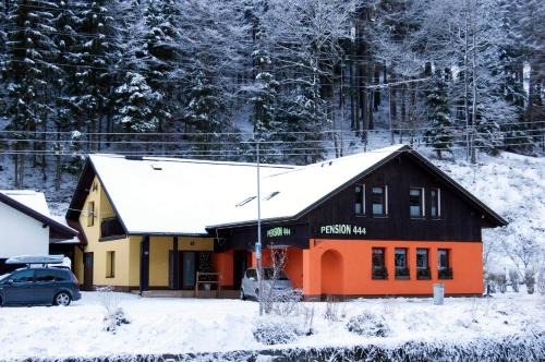 Pension 444 - Ski Resort Herlikovice and Bubakov