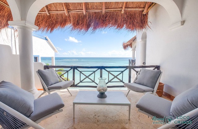 Penthouse Beachfront Condo with Pool & Panoramic Views