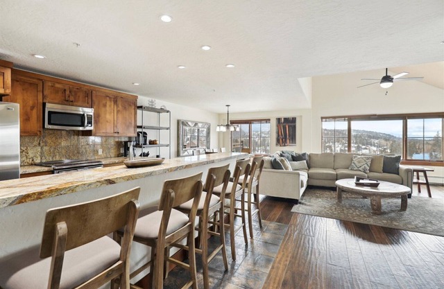 Penthouse in Purgatory Lodge - Views - Ski in/Out - Pool Table
