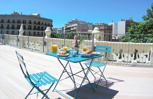 PENTHOUSE near Sagrada Familia!!