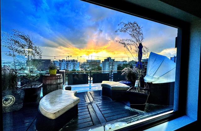 PENTHOUSE w/BEST 5000 sqf private 365° views ROOFTOP in Denver & 3600sqf inside