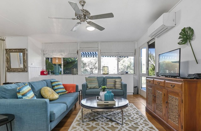 Peregian Beach Shack - Quintessential coastal chic beachfront shack