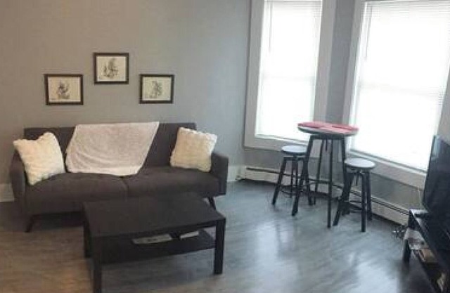 Perfect 1 Bedroom Getaway near downtown!