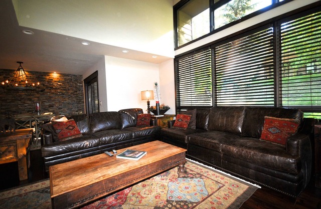 Perfect location, walk to Main St! Layout is great for multiple families!