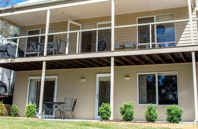Perfect Waterfront Getaway For Family and Friends - Private Villa 18