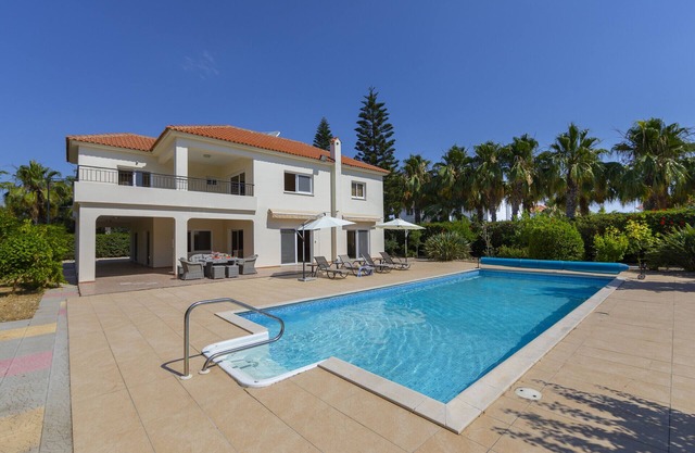 Pervolia Nirides Seaside Mansion 7