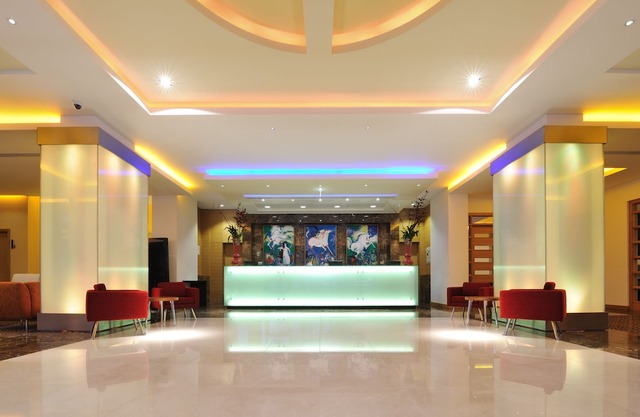 Pestana Chelsea Bridge Hotel