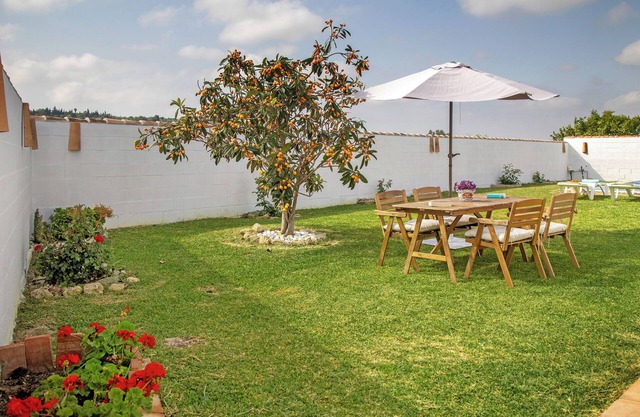 Pet-Friendly Finca El Campo with Air Conditioning, Terrace & Garden