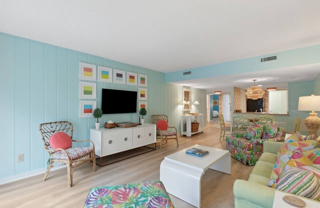 Pet Friendly | Beachwood Condo | Directly Across the Street from the Beach