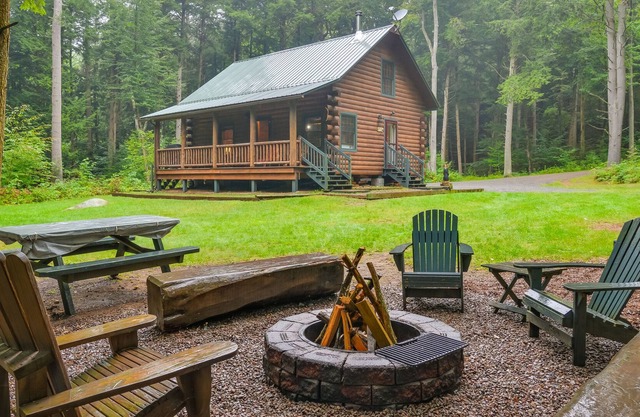 Pet-Friendly Glenfield Vacation Rental on River!