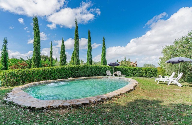 Pet friendly home in Volterra PI