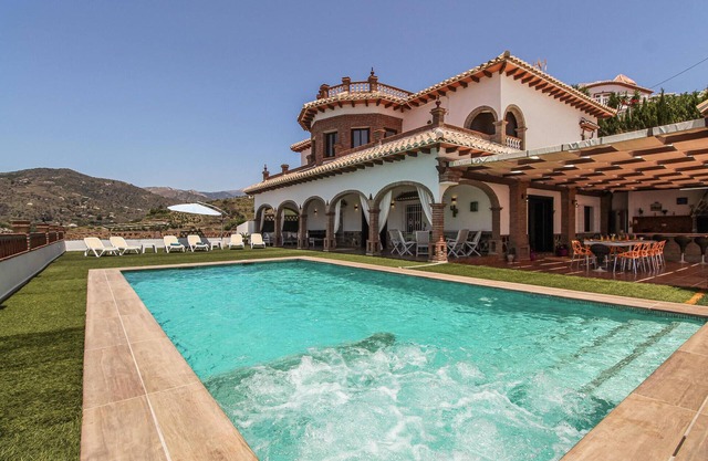 Pet friendly home in Malaga