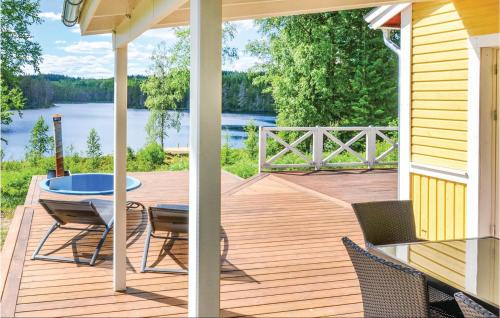 Pet Friendly Home In Sunne