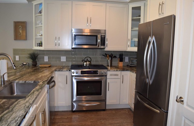 Pet Friendly Ocean/Bay Views 2BR Condo w/Pools