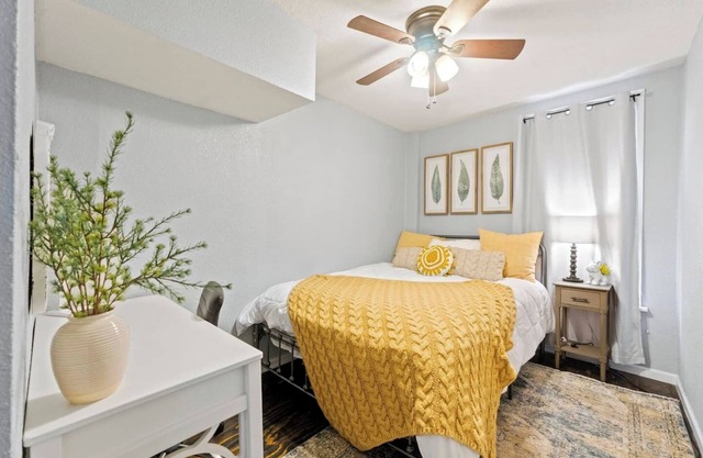 Pet-Friendly One-Bedroom Apartment in Downtown