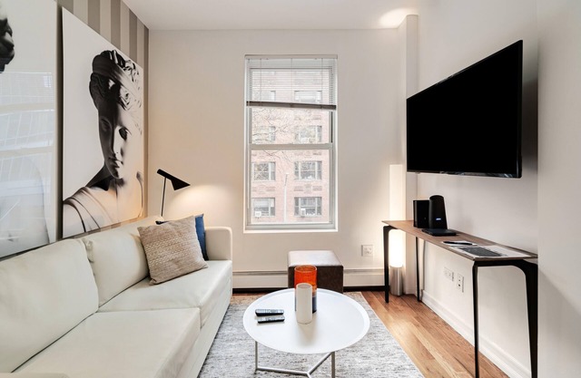 Pet-Friendly One Bedroom on the Upper East Side