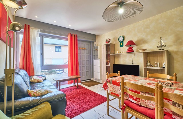 Pet-Friendly Villa Le koala with Mountain View & Garden