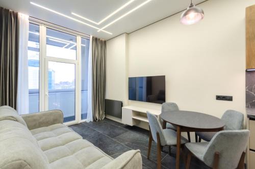 Petrovdom Apartments 24-267 RC Manhattan City,Beresteiskyi 11