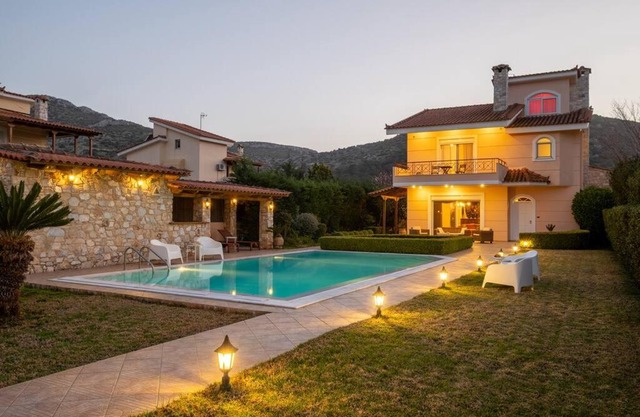 Phoceus Poolfront Grande Villa