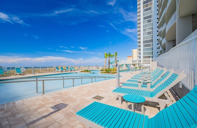Phoenix Gulf Shores Ii 1603 3 Bedroom Condo