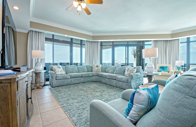 Phoenix West 1901 Your Orange Beach Paradise! Gulf Font Corner Unit by Prickett Properties
