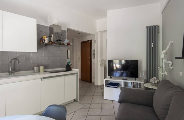 Piazza Bologna Enchanting Apartment