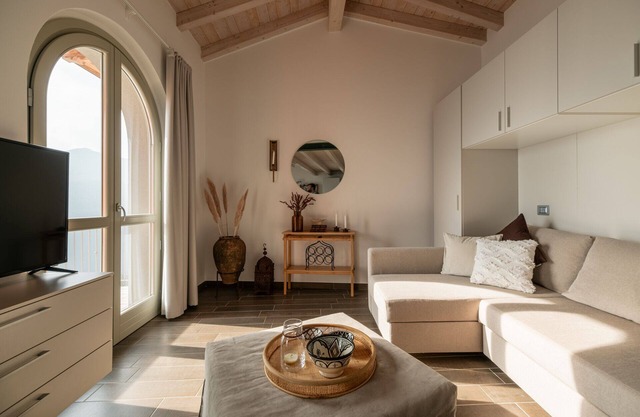 Picasso - One Bedroom Apartment, Sleeps 3