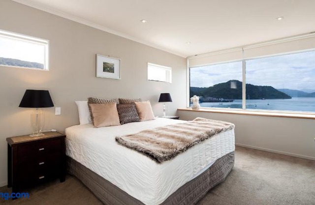 Picton Waterfront Penthouse