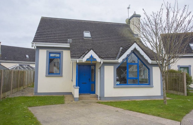 Pine Grove Holiday Cottage No.5
