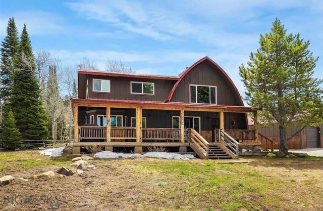 Pine Mountain Lodge, your Yellowstone basecamp and mountain retreat