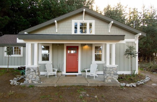 PINE VIEW BUNGALOW - OCEAN VIEW BUNGALOW IN THE PINES AT BODEGA BAY