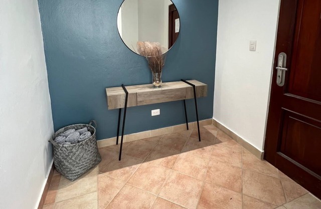 Piso Ideal Para Familias, con Piscina y a 7 Minutos de Playa Privada!
