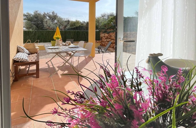 Plage du Capelan | Parking | Private entrance and garden | Air-conditioned | Peace and quiet guaranteed