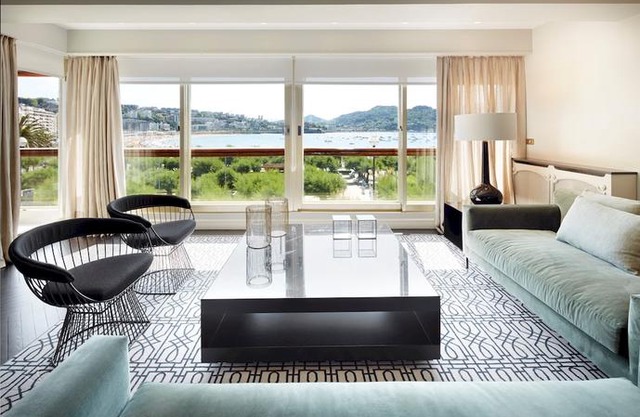 Playa De La Concha 10 Apartment By Feelfree Rentals