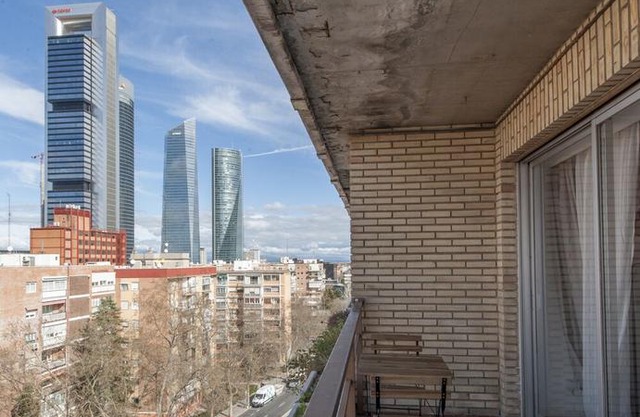 Plaza de Castilla III